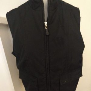 St. John's Bay Vest Size Med